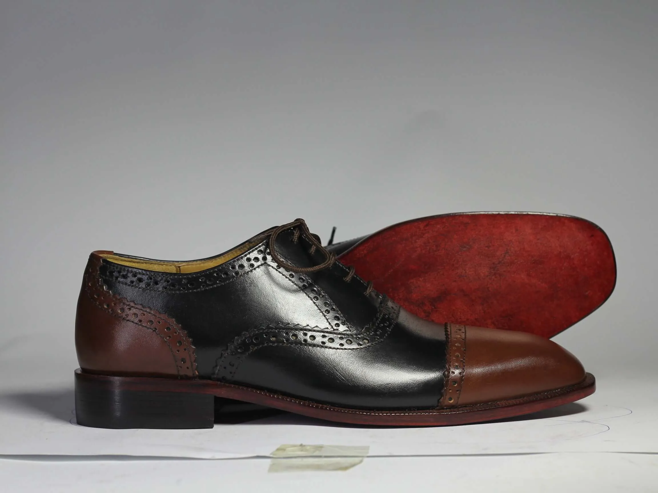 Bespoke Brown Black Leather Cap Toe Lace up Shoe for Men