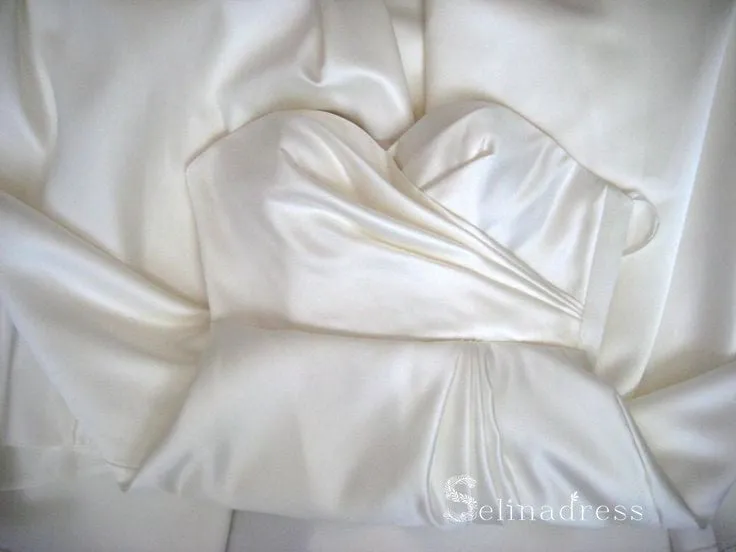 Chic A-line Sweetheart White Wedding Dresses Satin Bridal Gowns CBD413