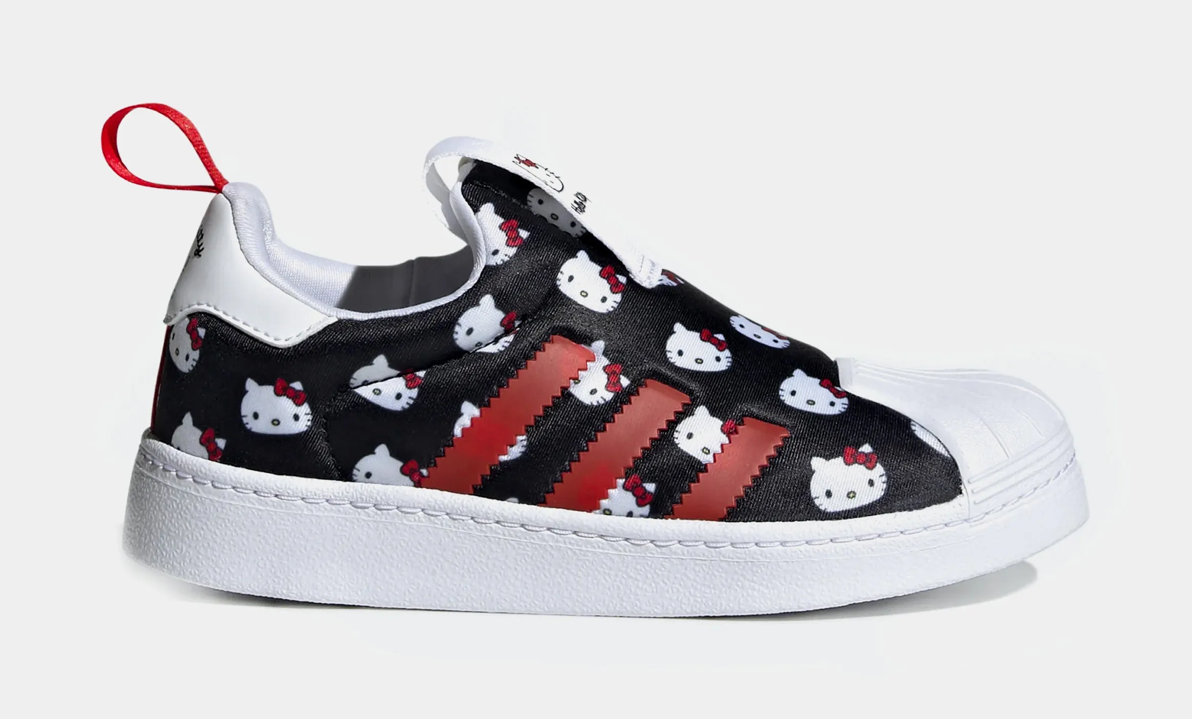 Hello Kitty Superstar 360 Preschool Lifestyle Shoes (Black/Red)