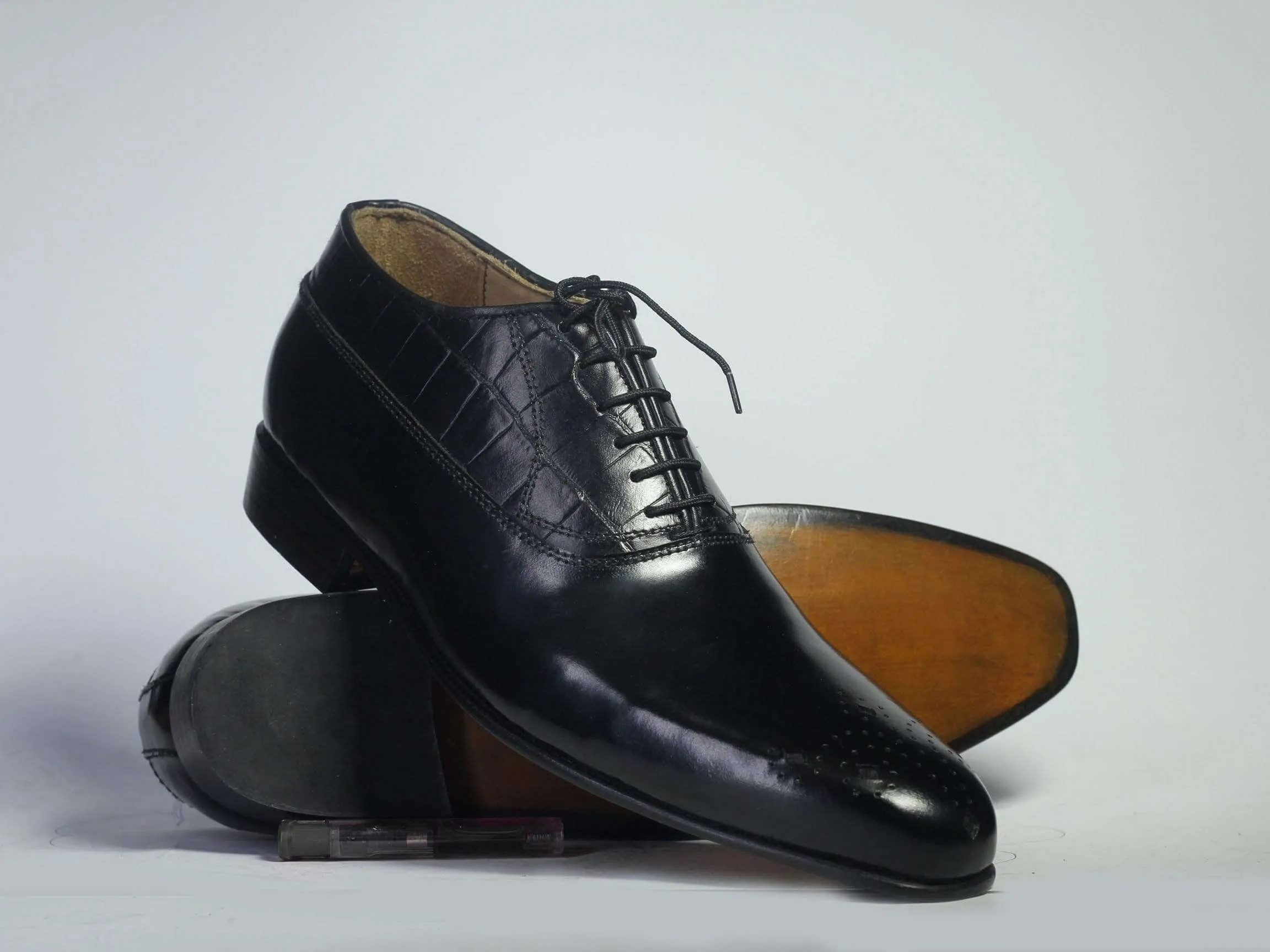 Men's Black Brogue Lace Up Leather Shoes