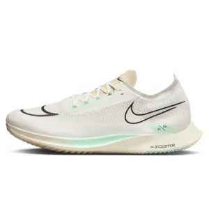 Men's sneakers Nike Streak Fly shock-absorbing, white